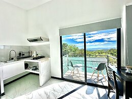 Black & White Apartments Monteverde