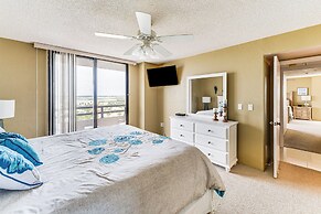 Daytona Beach Shores Condo w/ Oceanfront Pool!