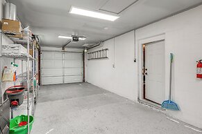 Private Hot Tub & Grill: Avon Park Getaway!