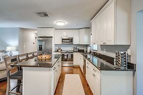 Private Hot Tub & Grill: Avon Park Getaway!