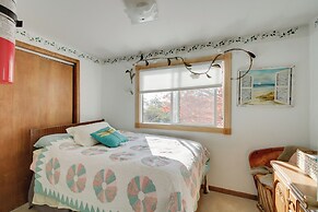 Spacious Duluth Home ~ 4 Mi to Lake Superior!