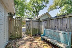 Long Beach Cottage, Walk to Beach & Downtown!