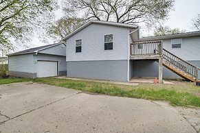 Cozy Illinois Retreat w/ Home Gym & River Views!