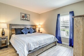 3 Mi to Dollywood: Pigeon Forge Condo w/ Pools!