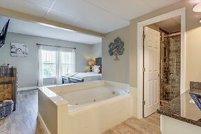 3 Mi to Dollywood: Pigeon Forge Condo w/ Pools!