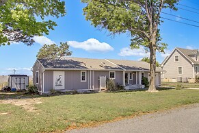 Waterfront Maryland Retreat w/ Dock & Bay View!