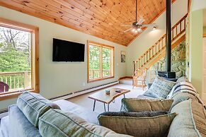 Peaceful Conway Home w/ Fire Pit & Grill