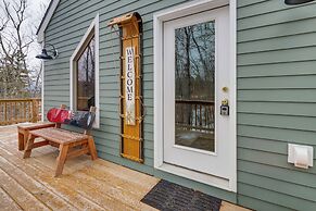 Peaceful Conway Home w/ Fire Pit & Grill