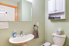 Peaceful Conway Home w/ Fire Pit & Grill