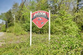 Peaceful Conway Home w/ Fire Pit & Grill