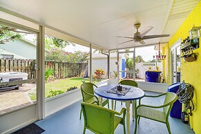 Hobe Sound Villa w/ Screened Porch: 4 Mi to Beach