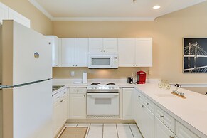 Charming Condo w/ Balcony, 1 Mi to UNC Charlotte!