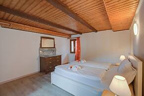 Rustic Mountain Brissago 1