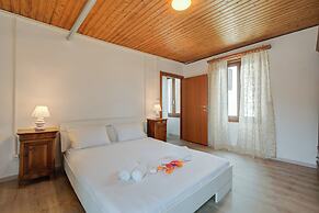 Rustic Mountain Brissago 2