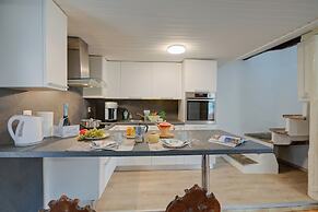 Rustic Mountain Brissago 2