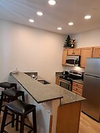 Beautiful 2br In River Run - Kids Ski Free! 2 Bedroom Condo by RedAwni