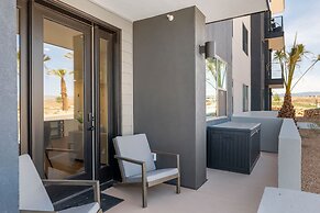 Blue Sky Oasis 2 Bedroom Condo