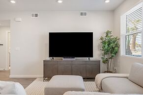 Blue Sky Oasis 2 Bedroom Condo