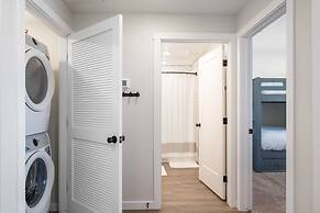 Blue Sky Oasis 2 Bedroom Condo