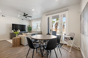 Blue Sky Oasis 2 Bedroom Condo