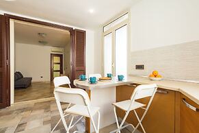 Family Apartment with Terrace