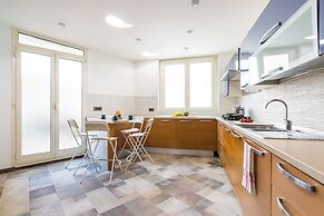 Family Apartment with Terrace