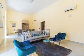 Family Apartment with Terrace