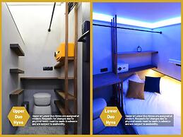 The Hyve Capsule hostel Amsterdam