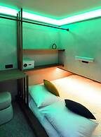 The Hyve Capsule hostel Amsterdam