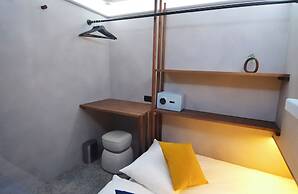 The Hyve Capsule hostel Amsterdam