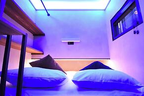 The Hyve Capsule hostel Amsterdam