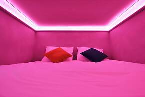 The Hyve Capsule hostel Amsterdam