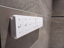 The Hyve Capsule hostel Amsterdam