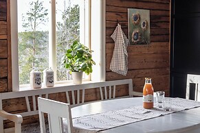 Bergs Gård & Hållsvikens Gård