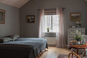 Bergs Gård & Hållsvikens Gård
