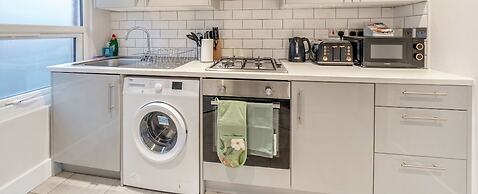 Everest Lodge Serviced Apartment