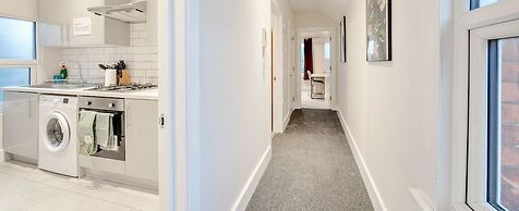 Everest Lodge Serviced Apartment