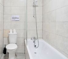 Everest Lodge Serviced Apartment