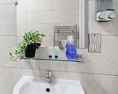 Everest Lodge Serviced Apartment