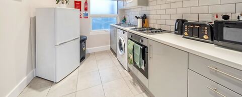 Everest Lodge Serviced Apartment