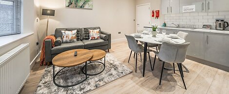 Everest Lodge Serviced Apartment