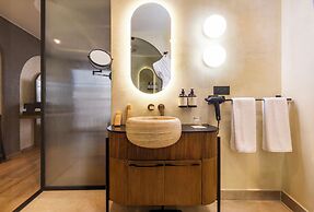 Le Square By Onomo Collection