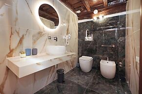 Golden Pantheon Rooms