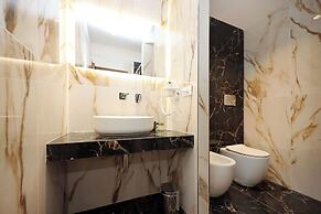 Golden Pantheon Rooms