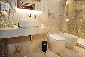 Golden Pantheon Rooms