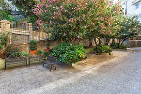 Central Sweet Home by Wonderful Italy