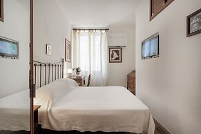 Central Sweet Home by Wonderful Italy