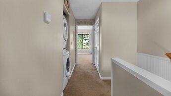 1/2 Mile to the Beach at Sandestin + Pool: Lake Views at Beachwalk Vil