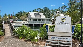 1/2 Mile to the Beach at Sandestin + Pool: Lake Views at Beachwalk Vil