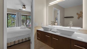 1/2 Mile to the Beach at Sandestin + Pool: Lake Views at Beachwalk Vil